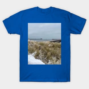 Winter at the mouth of the River Blyth T-Shirt